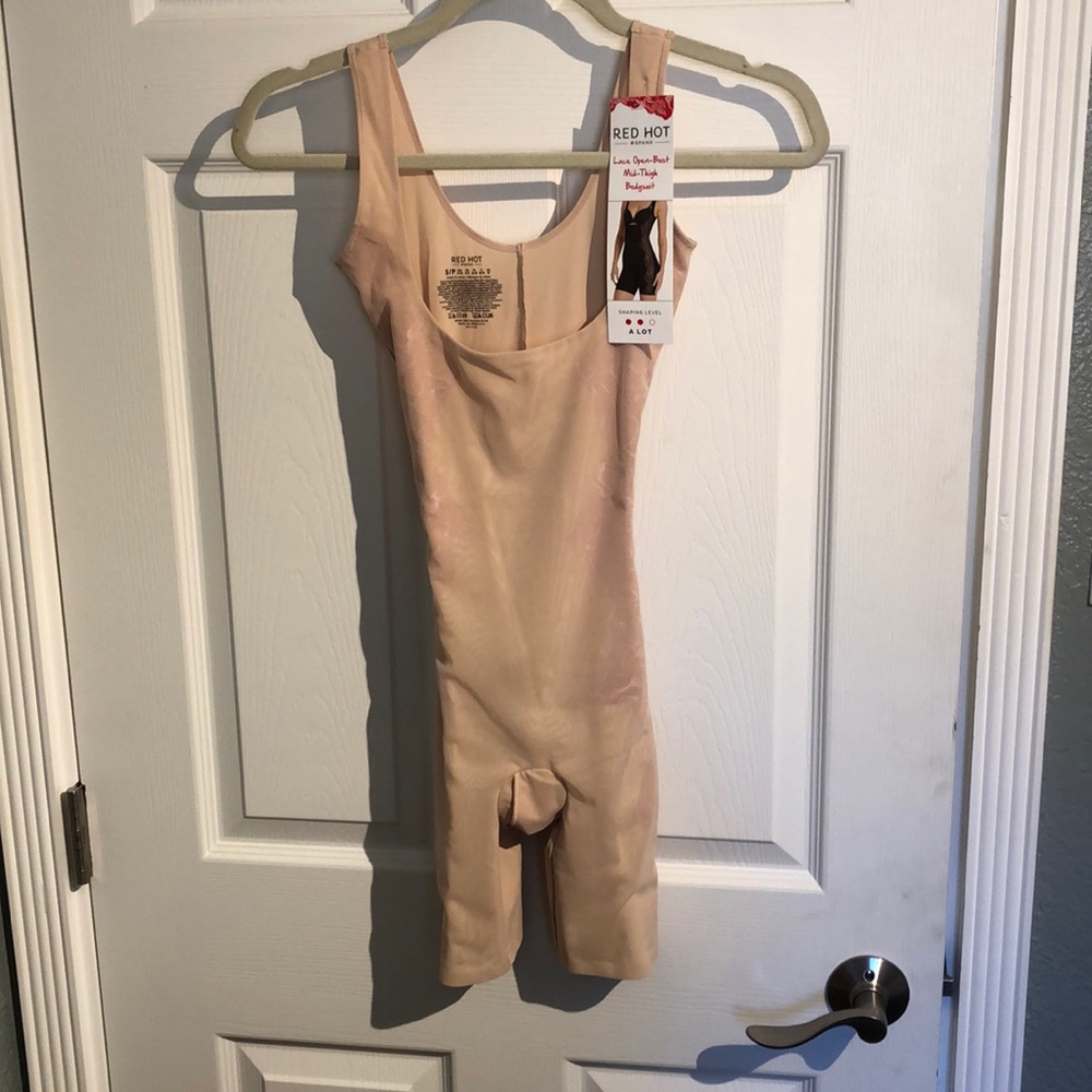 New Red Hot Spanx Lace Open Bust Bodysuit